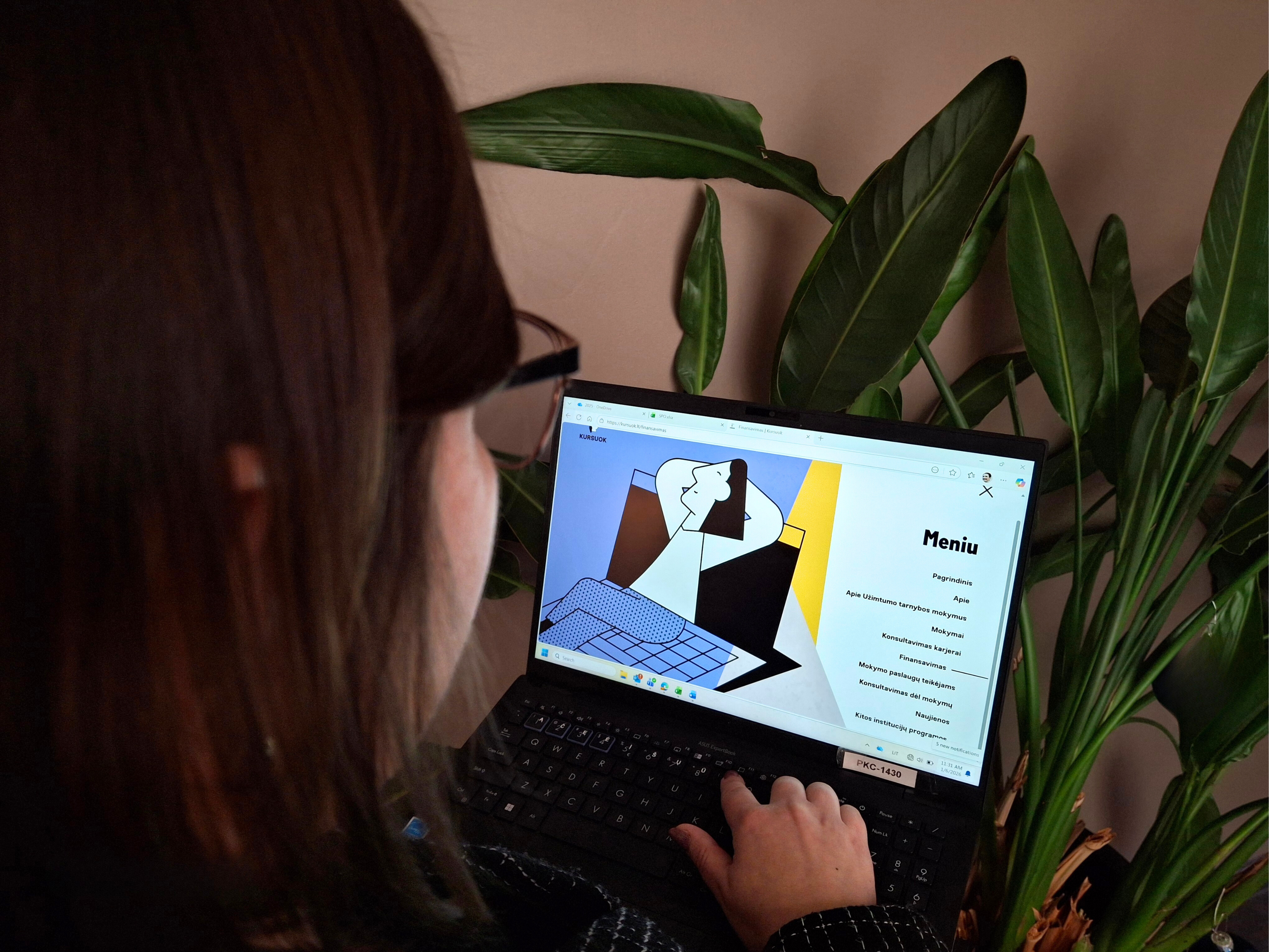 Pasirašyta daugiau nei 6,3 tūkst. mokymosi sutarčių